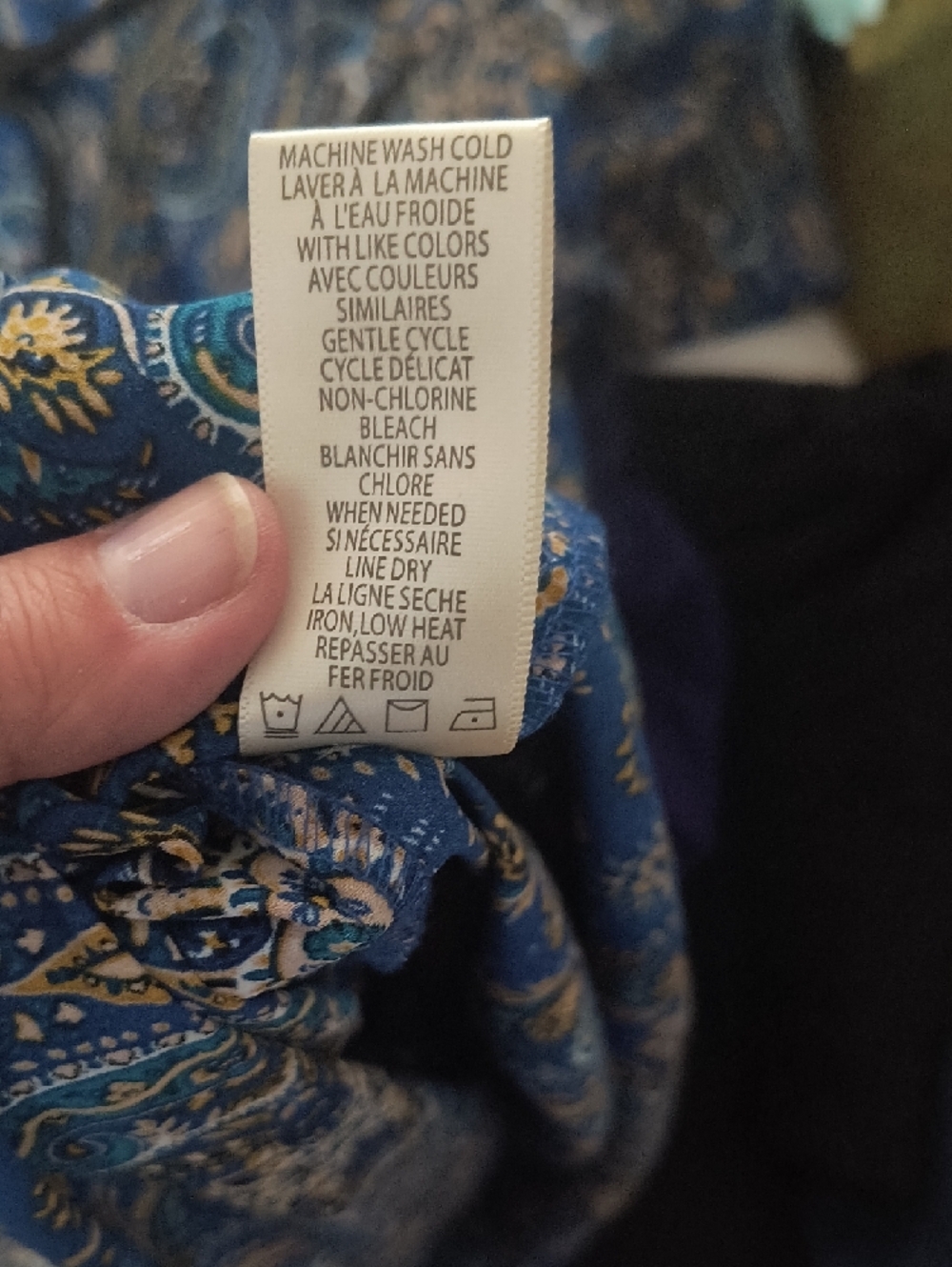 Max Studio Blue Paisley V-Neck Maxi Dress - Picture 6 of 6